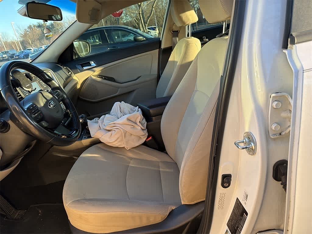 Thumbnail: 2015 Kia Optima - 7