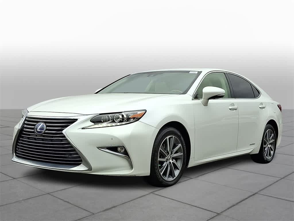 2018 Lexus ES Hybrid 300h -
                  Hamilton, NJ