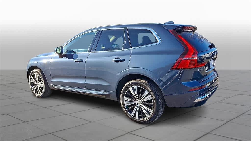 Thumbnail: 2022 Volvo XC60 - 6