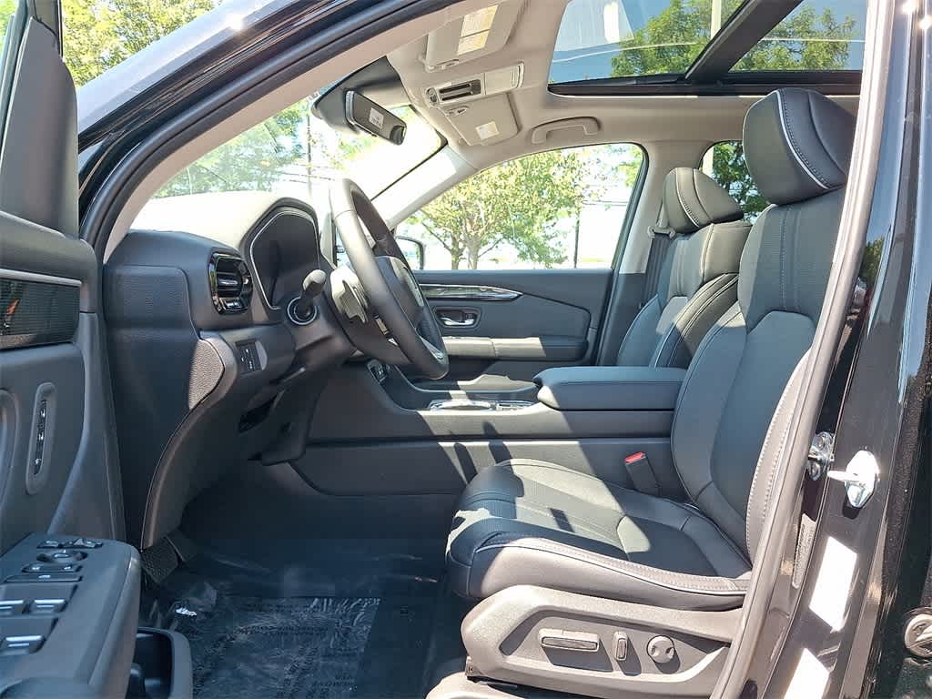 Thumbnail: 2025 Honda Pilot - 12