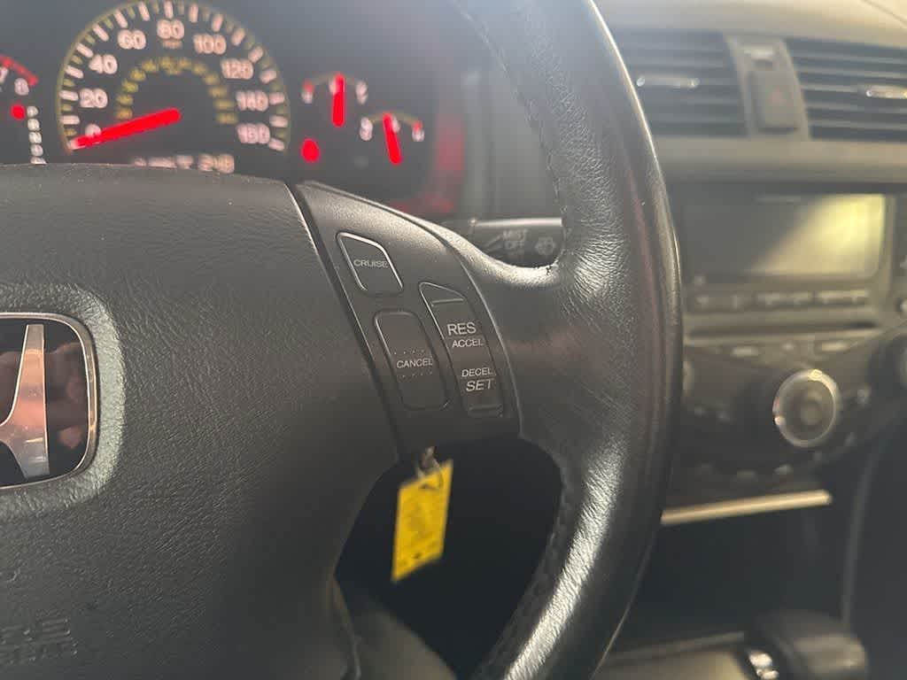 Thumbnail: 2005 Honda Accord - 12