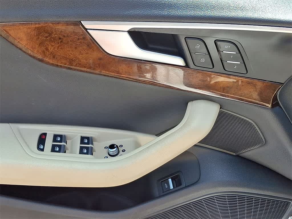 Thumbnail: 2017 Audi A4 - 10