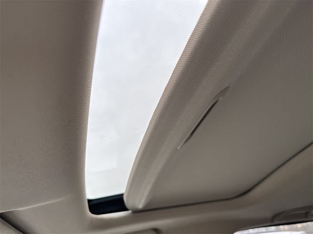 Thumbnail: 2015 Honda CR-V - 15