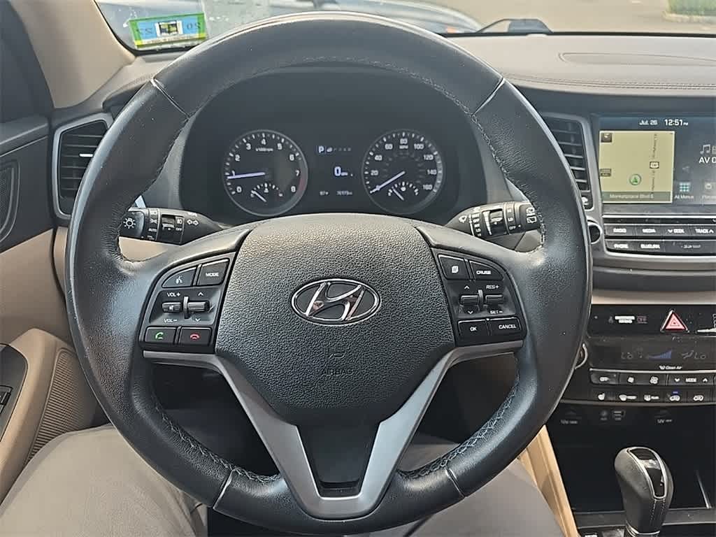 Thumbnail: 2017 Hyundai Tucson - 10