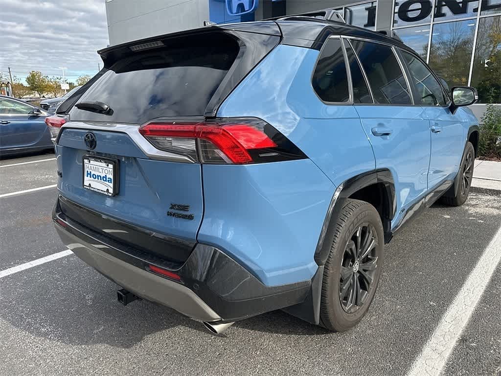 Thumbnail: 2024 Toyota RAV4 - 4