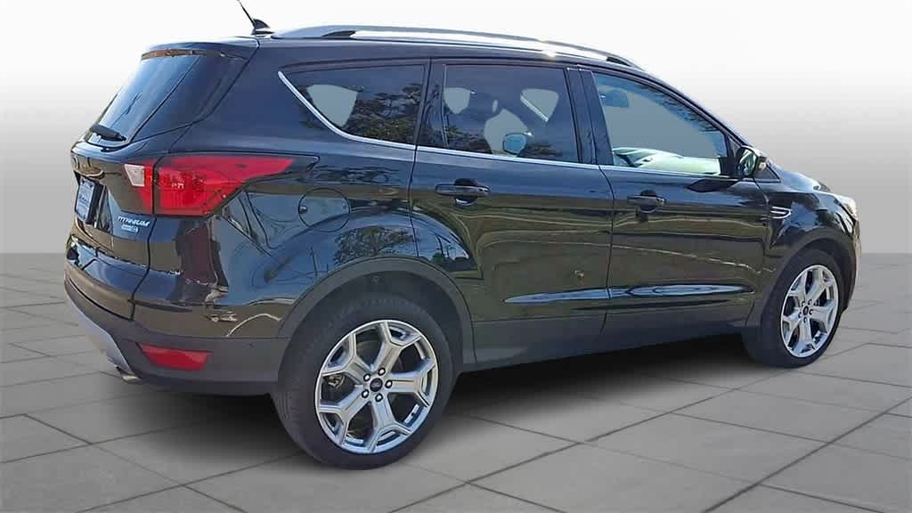 Thumbnail: 2019 Ford Escape - 8