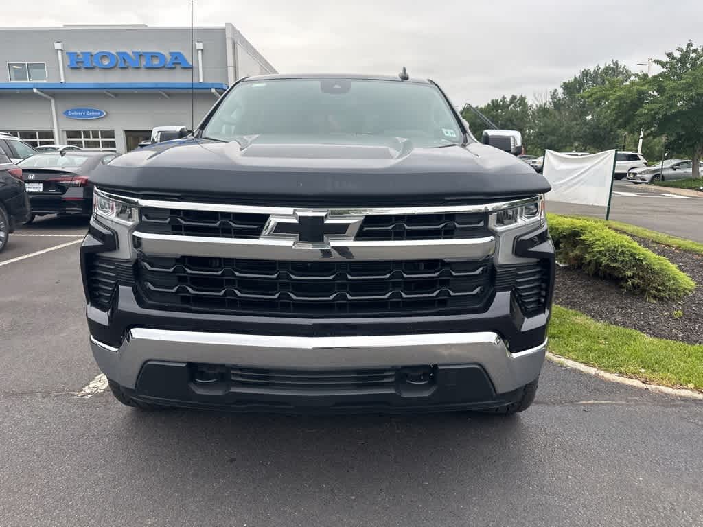 Thumbnail: 2022 Chevrolet Silverado 1500 - 2