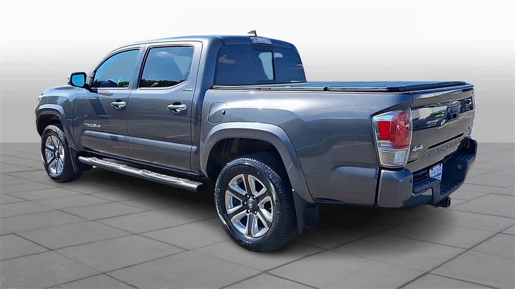 Thumbnail: 2019 Toyota Tacoma - 6