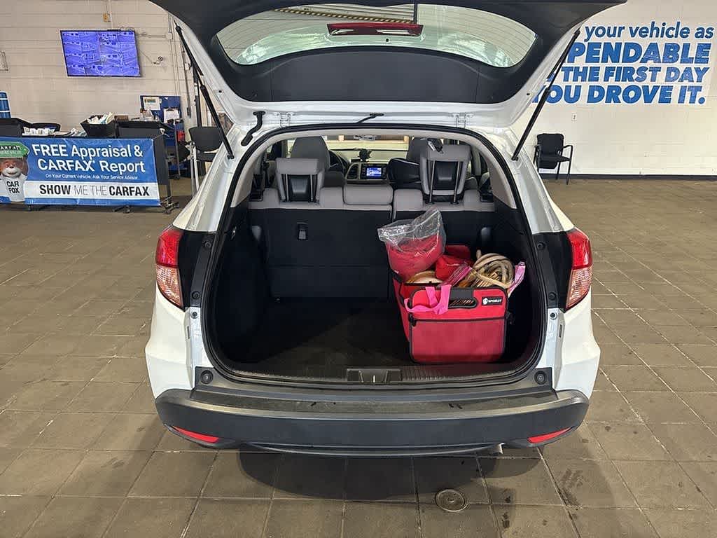 Thumbnail: 2017 Honda HR-V - 19