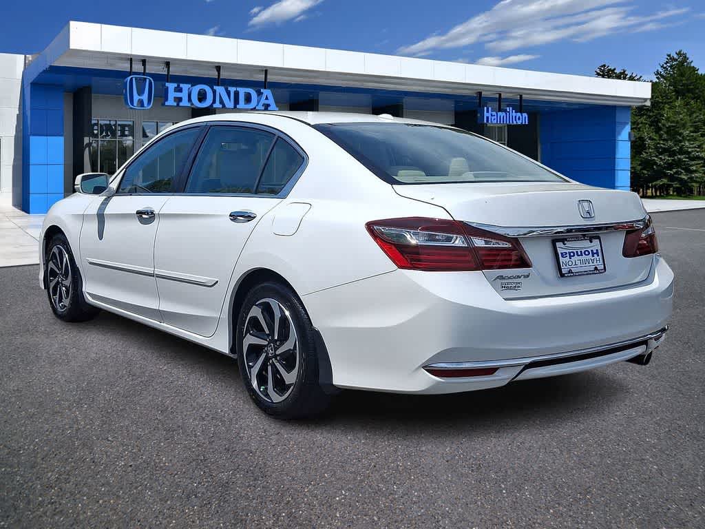 Thumbnail: 2017 Honda Accord - 22