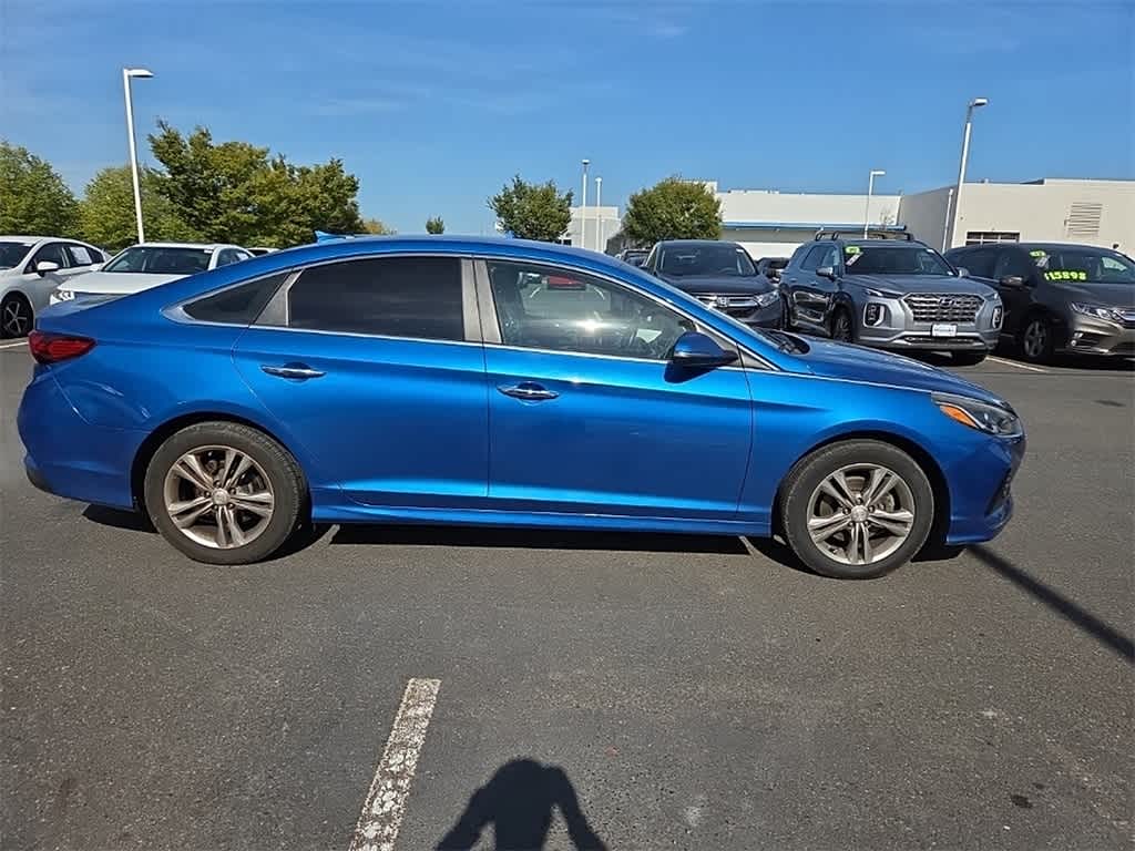 Thumbnail: 2018 Hyundai Sonata - 4