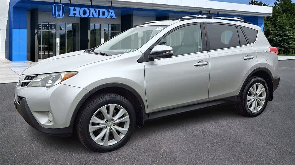 Thumbnail: 2015 Toyota RAV4 - 4