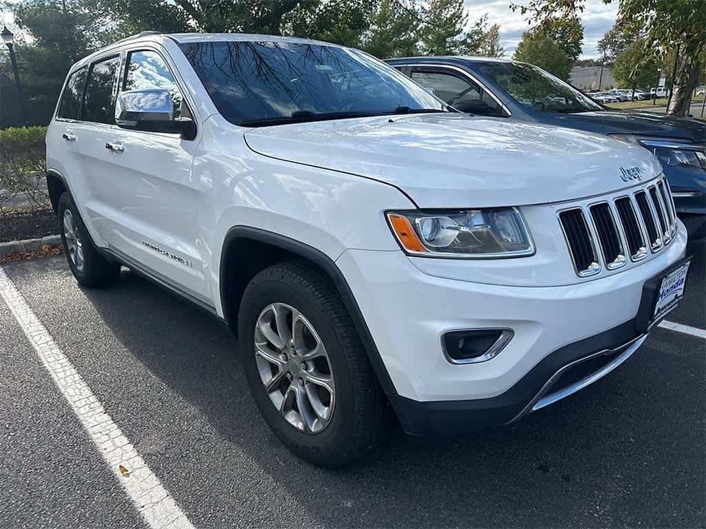 Thumbnail: 2015 Jeep Grand Cherokee - 3