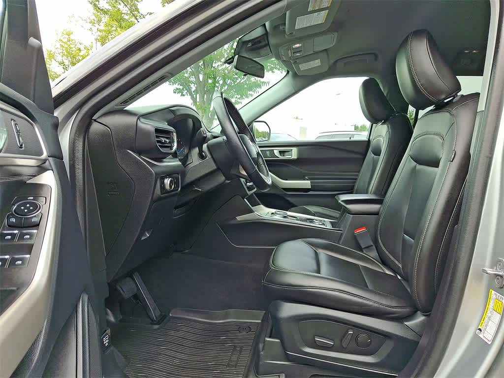 Thumbnail: 2023 Ford Explorer - 11