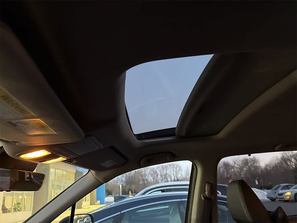 Thumbnail: 2019 Honda Pilot - 9