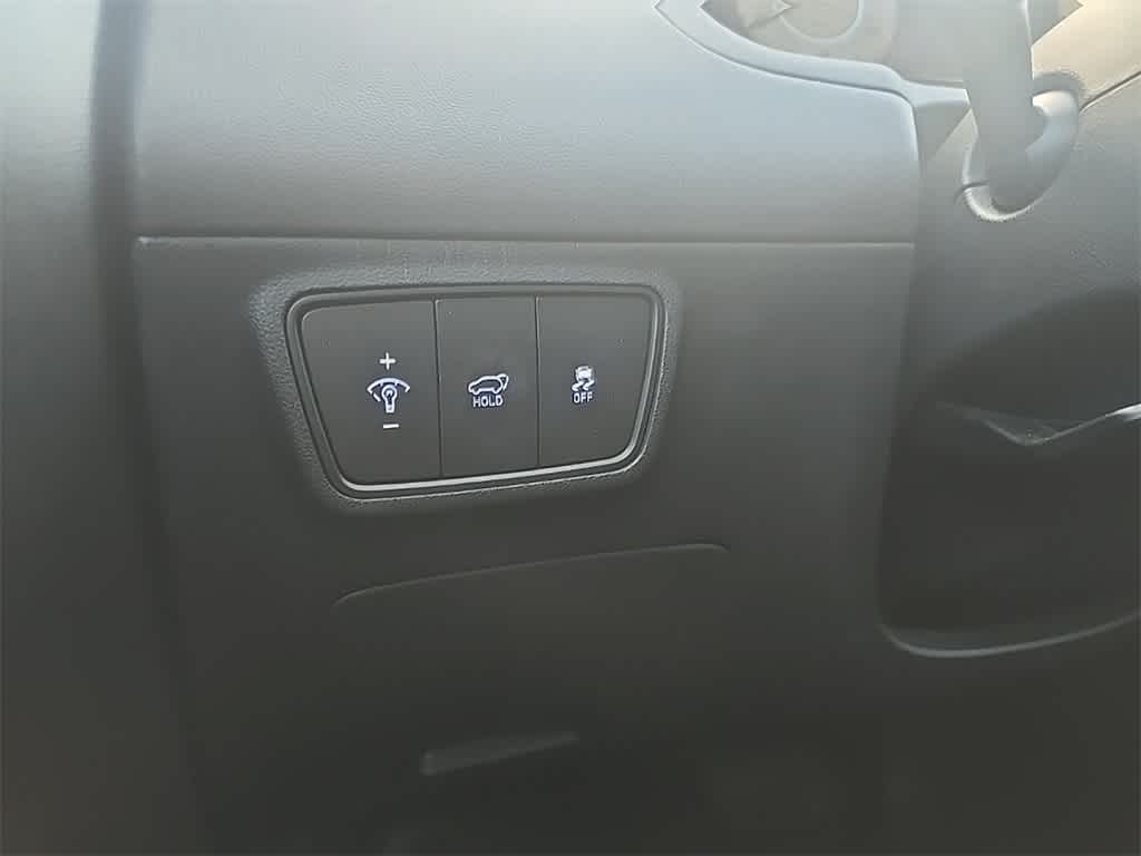 Thumbnail: 2022 Hyundai Tucson - 16