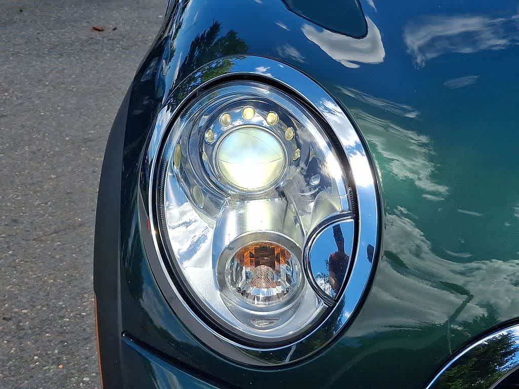 Thumbnail: 2012 MINI Cooper Hardtop - 27