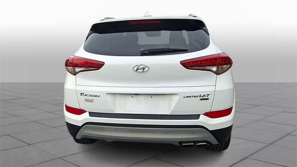 Thumbnail: 2017 Hyundai Tucson - 7