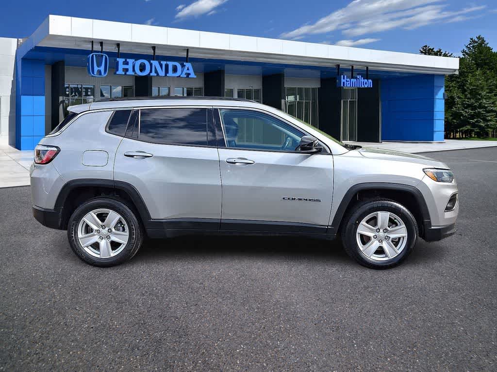 Thumbnail: 2022 Jeep Compass - 25