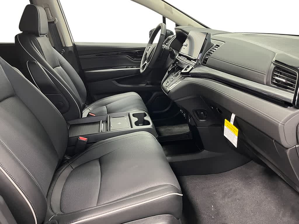 Thumbnail: 2026 Honda Odyssey - 30