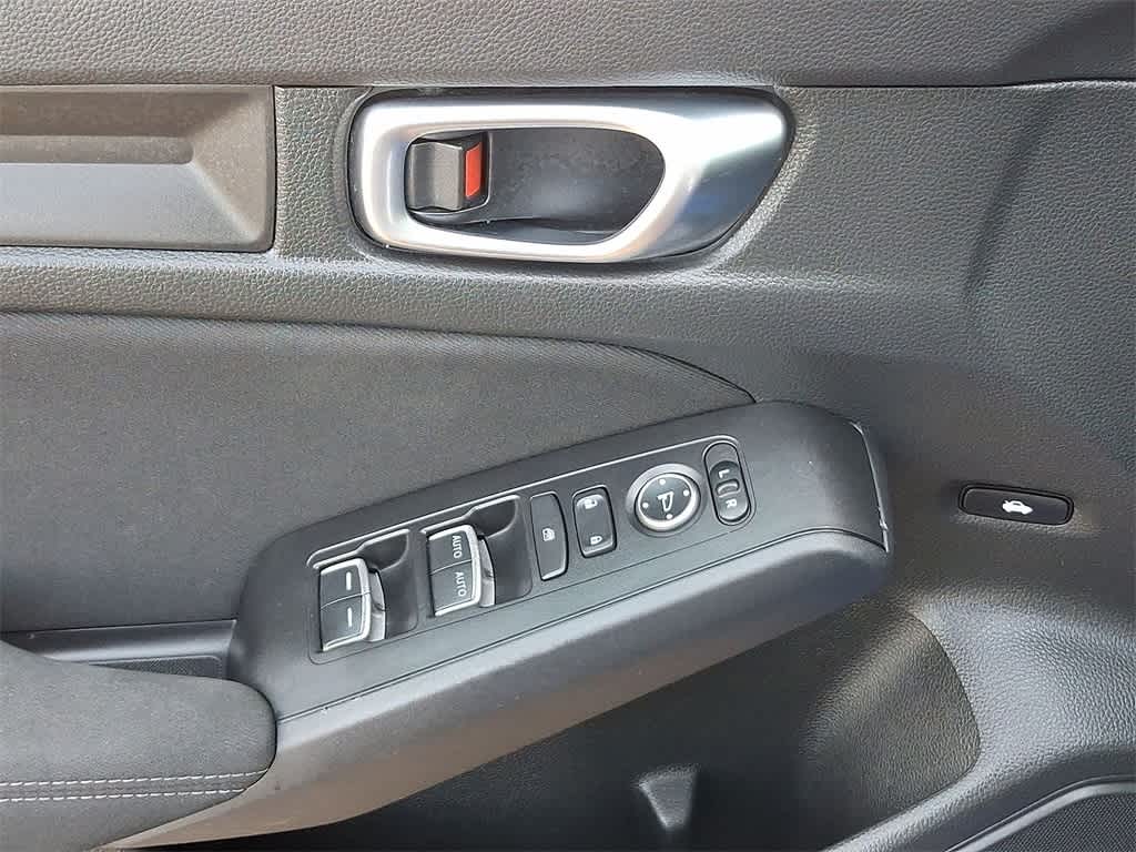 Thumbnail: 2022 Honda Civic - 10