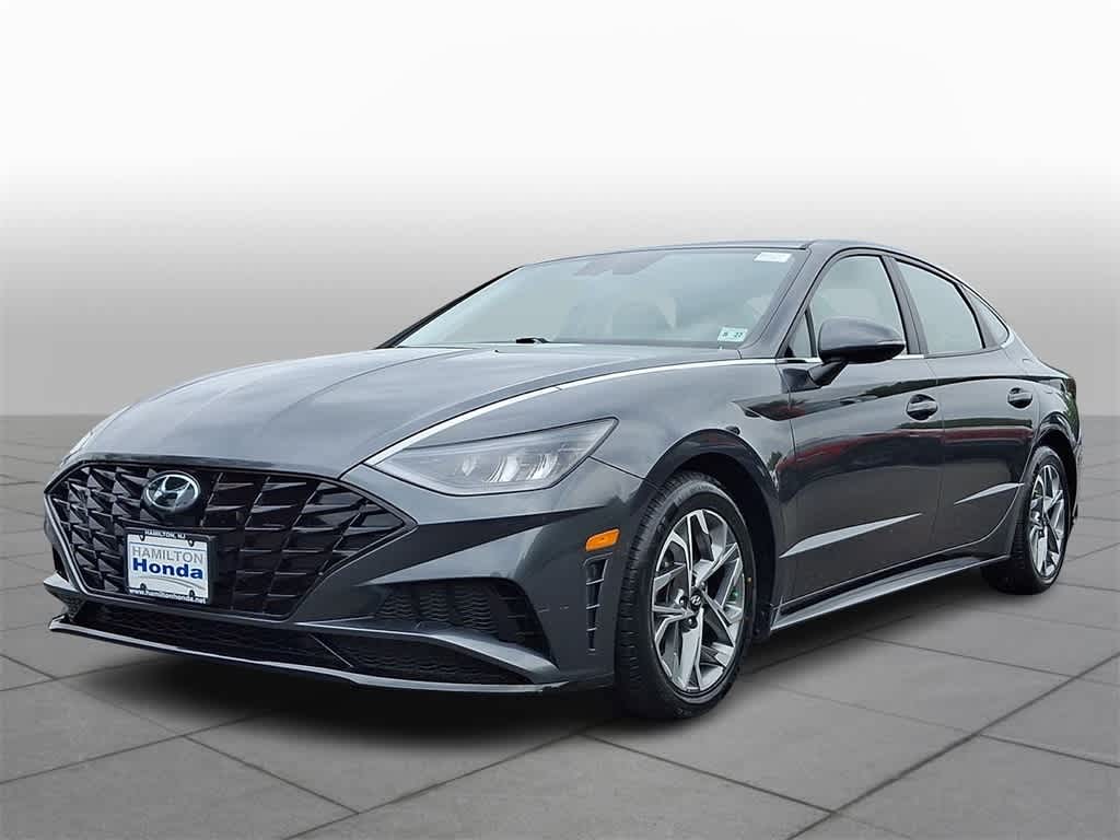 Thumbnail: 2022 Hyundai Sonata - 1