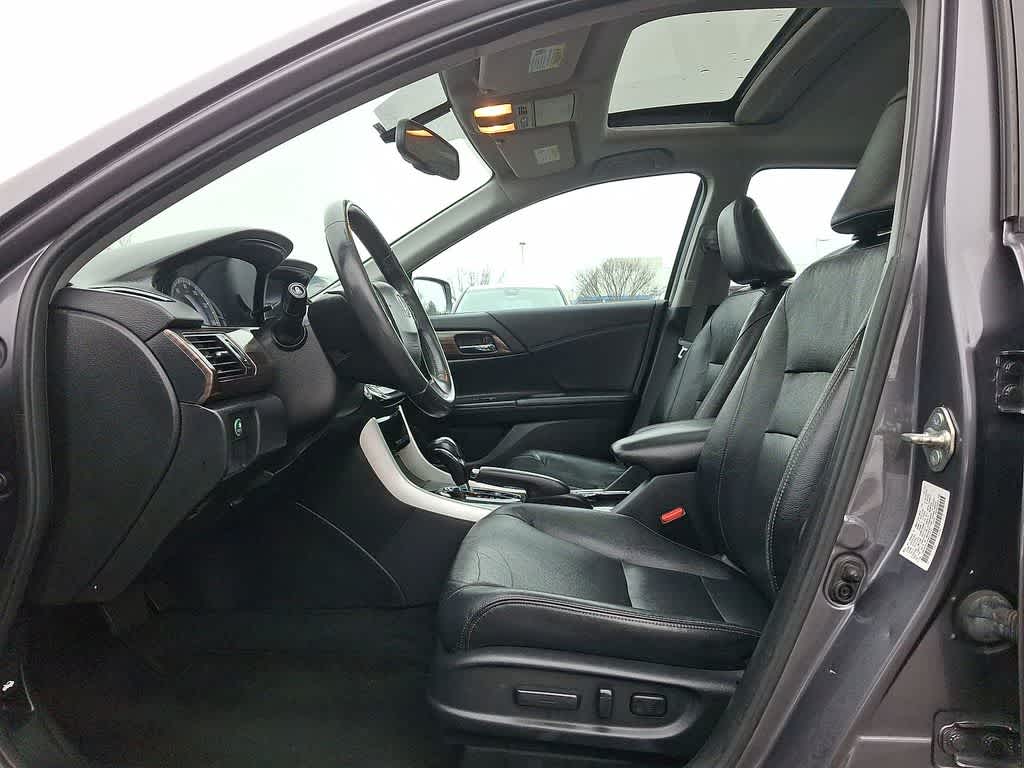 Thumbnail: 2017 Honda Accord - 11