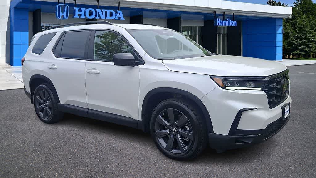 Thumbnail: 2025 Honda Pilot - 2