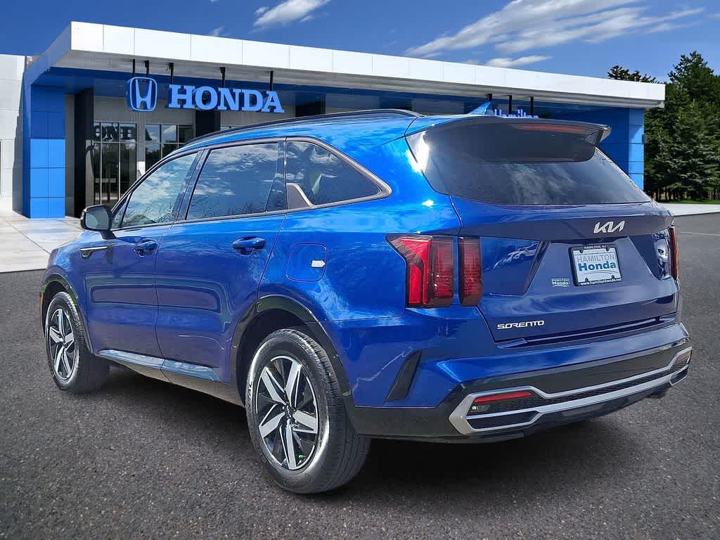 Thumbnail: 2023 Kia Sorento - 21