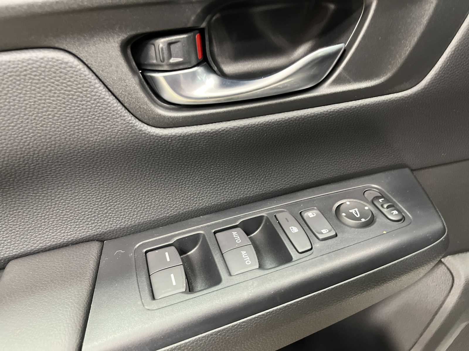 Thumbnail: 2026 Honda CR-V - 14