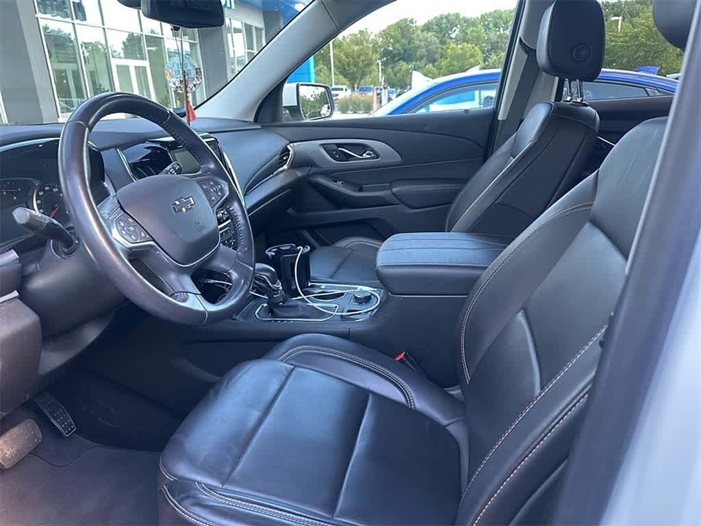Thumbnail: 2021 Chevrolet Traverse - 7