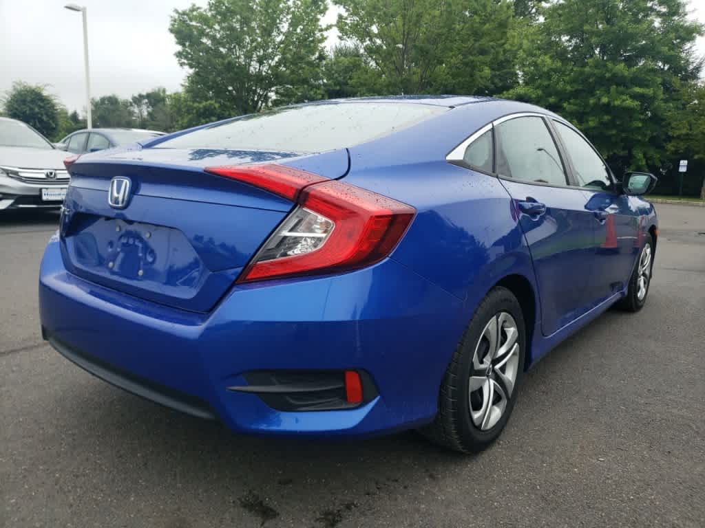 Thumbnail: 2016 Honda Civic - 5