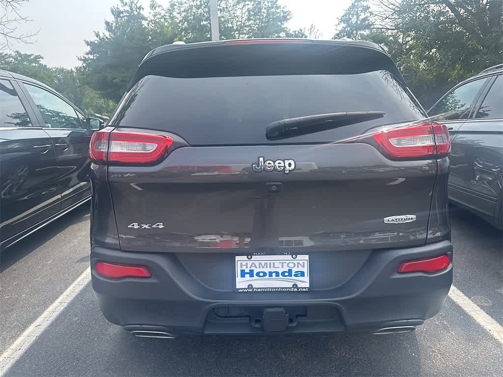 Thumbnail: 2016 Jeep Cherokee - 5