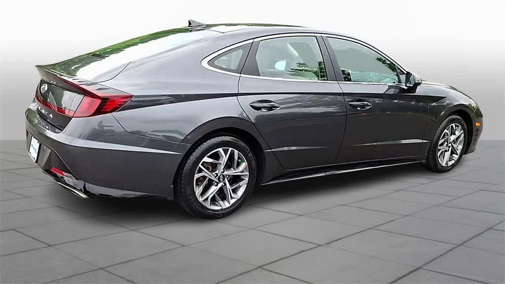 Thumbnail: 2022 Hyundai Sonata - 8