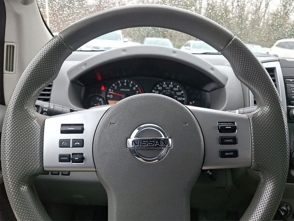 Thumbnail: 2016 Nissan Frontier - 16