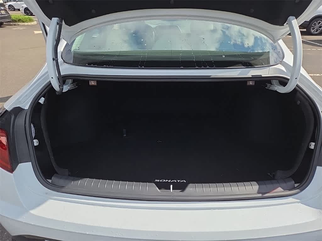 Thumbnail: 2020 Hyundai Sonata - 10