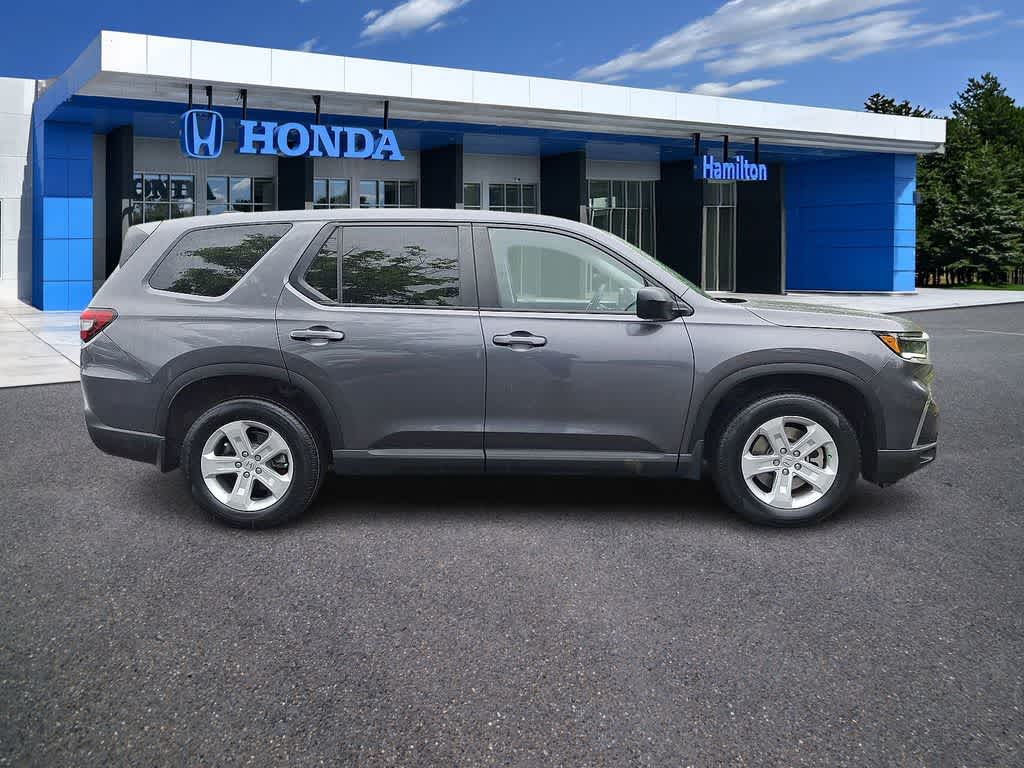 Thumbnail: 2023 Honda Pilot - 25