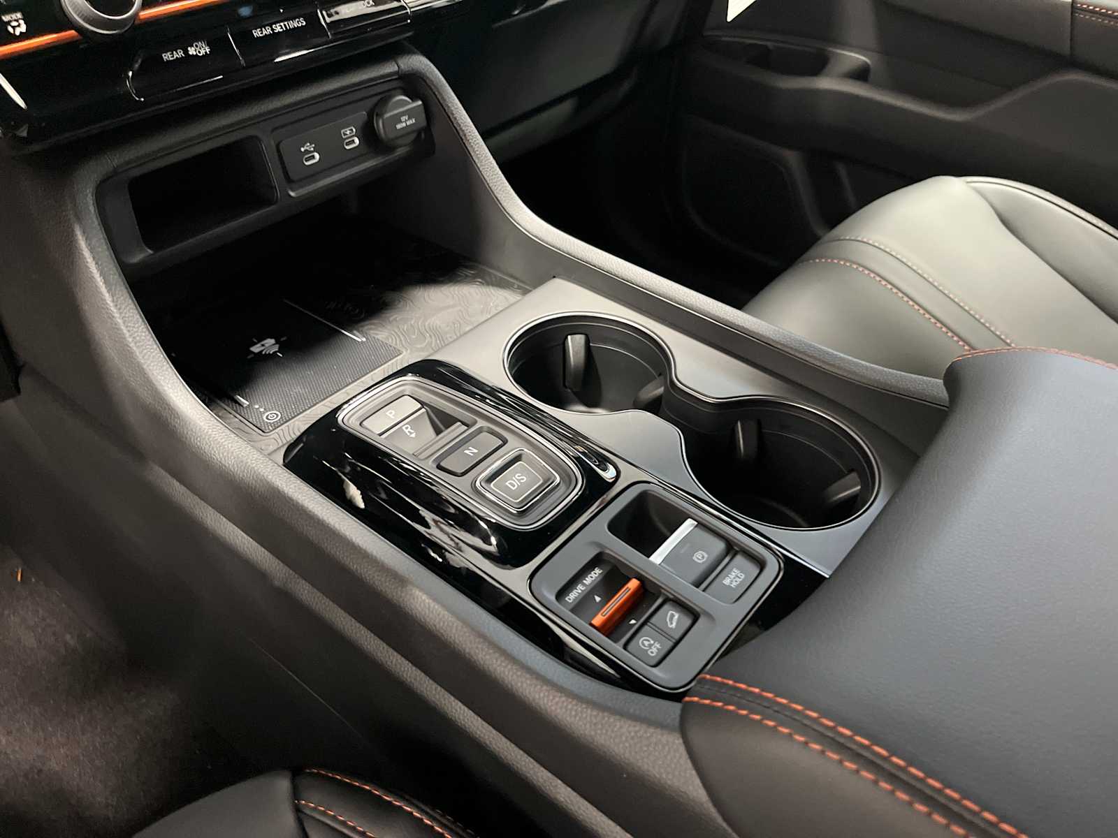 Thumbnail: 2026 Honda Pilot - 15