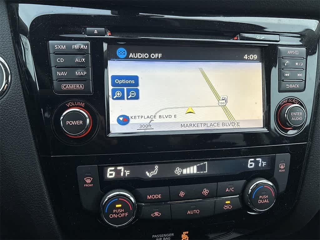 Thumbnail: 2016 Nissan Rogue - 15