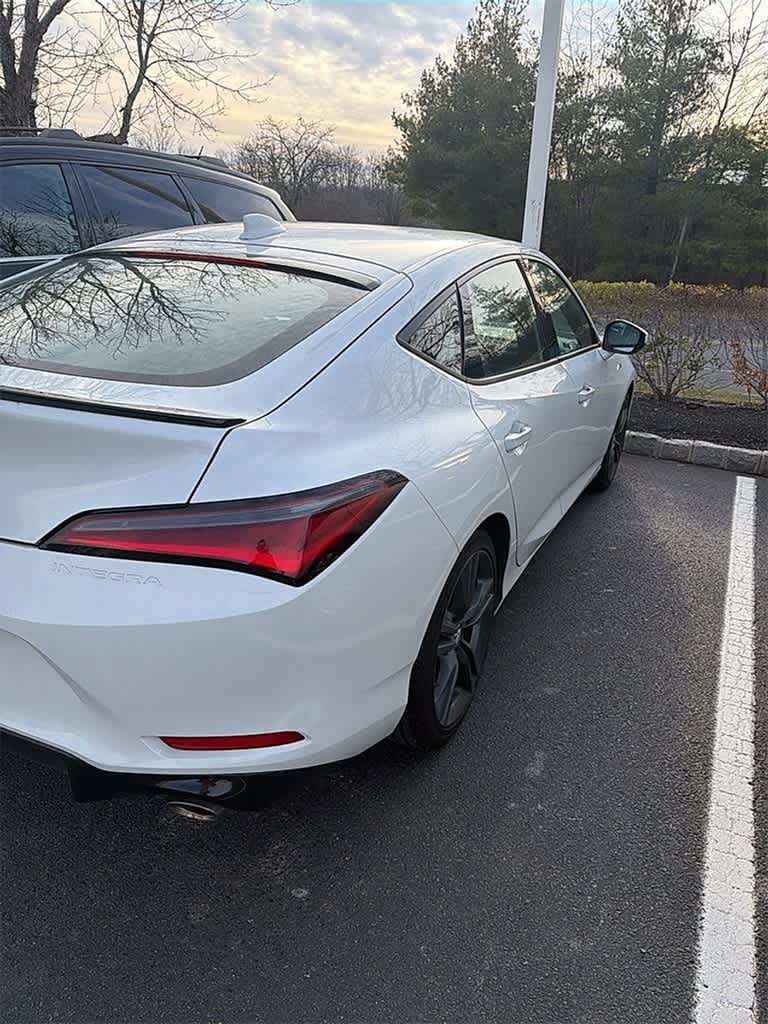 Thumbnail: 2023 Acura Integra - 7