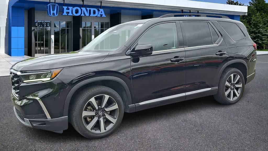 Thumbnail: 2023 Honda Pilot - 4