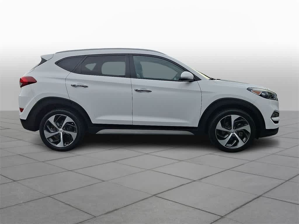 Thumbnail: 2017 Hyundai Tucson - 25