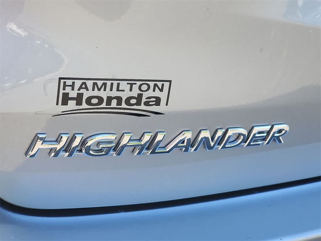 Thumbnail: 2019 Toyota Highlander - 26