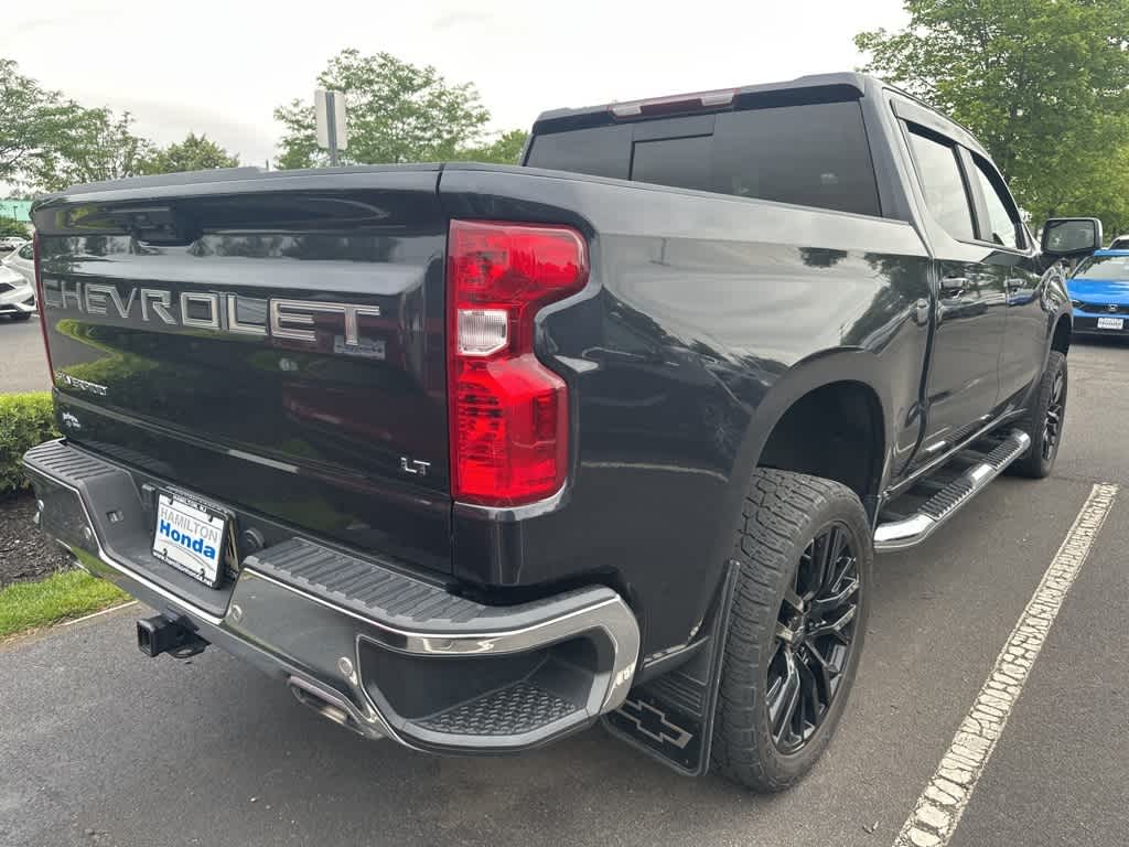 Thumbnail: 2022 Chevrolet Silverado 1500 - 4