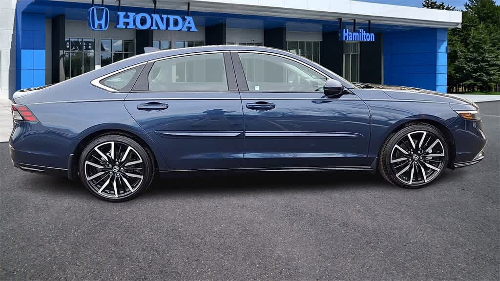 Thumbnail: 2025 Honda Accord - 9