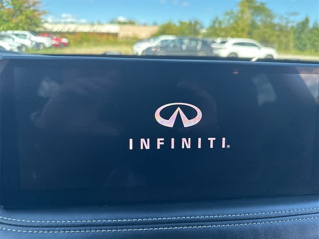 Thumbnail: 2023 INFINITI QX60 - 15