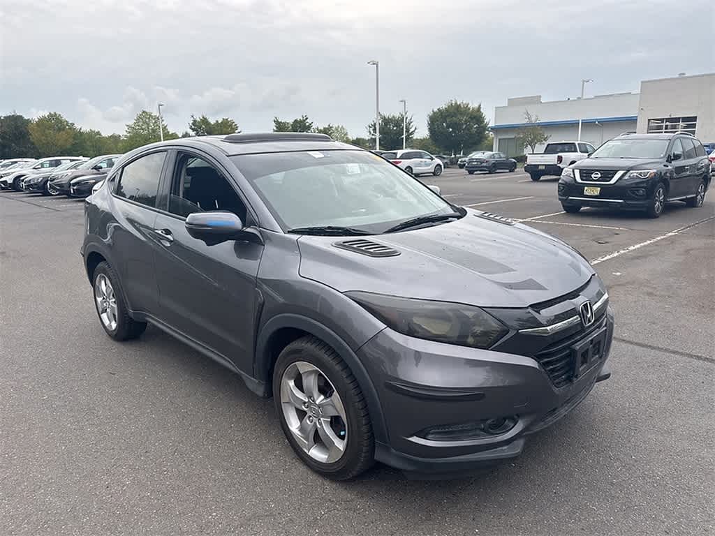 Thumbnail: 2016 Honda HR-V - 3