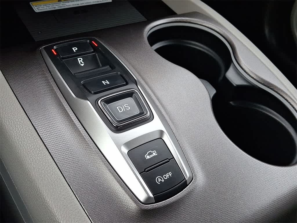 Thumbnail: 2023 Honda Ridgeline - 11