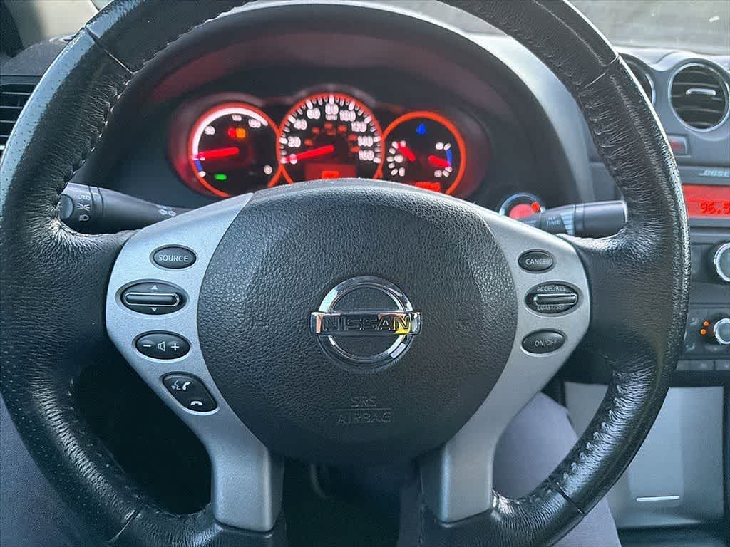 Thumbnail: 2009 Nissan Altima - 18