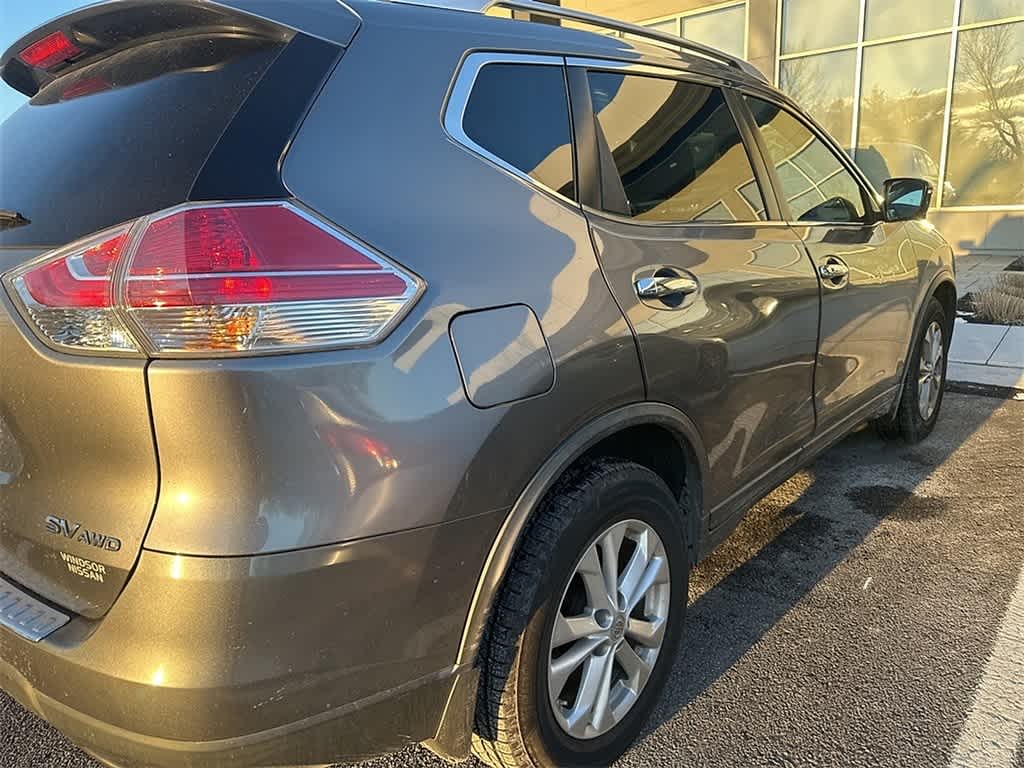 Thumbnail: 2016 Nissan Rogue - 4